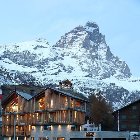 Chalet Blanc Cervinia Bed & Breakfast Breuil-Cervinia Exterior photo