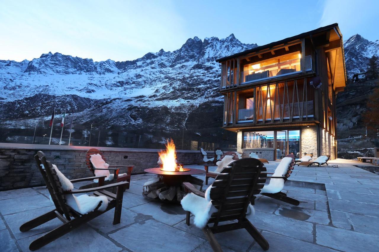 Chalet Blanc Cervinia Bed & Breakfast Breuil-Cervinia Exterior photo