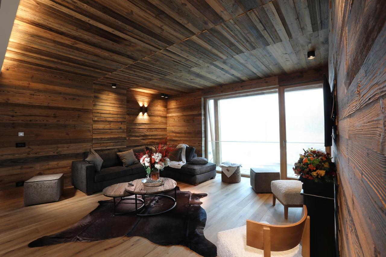 Chalet Blanc Cervinia Bed & Breakfast Breuil-Cervinia Exterior photo