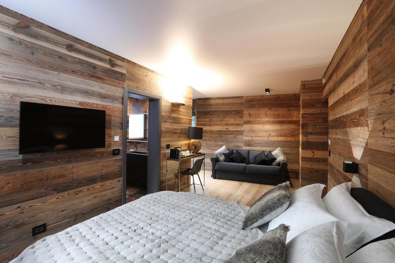Chalet Blanc Cervinia Bed & Breakfast Breuil-Cervinia Exterior photo