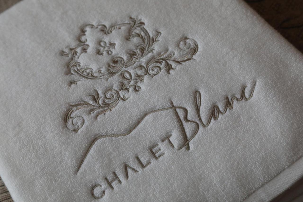 Chalet Blanc Cervinia Bed & Breakfast Breuil-Cervinia Exterior photo